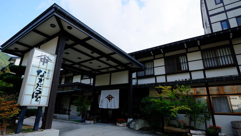 Nakadaya Hotel Takayama  Exterior photo